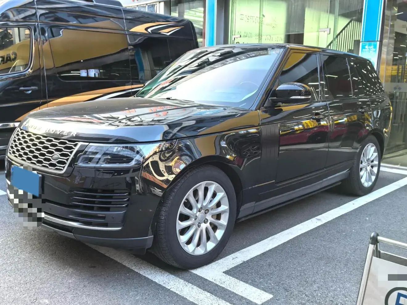 2018 LAND ROVER view 1