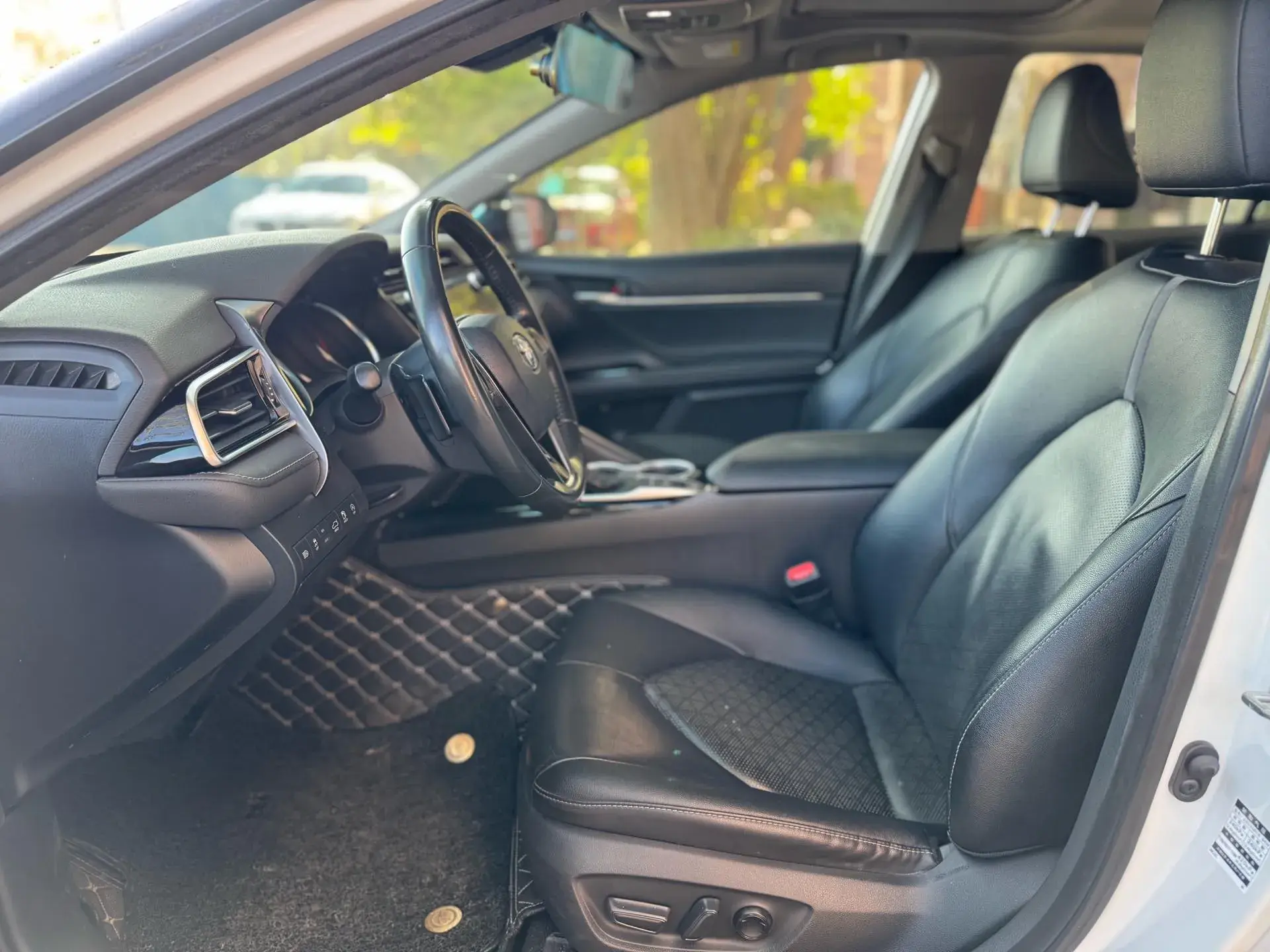 2019 TOYOTA CAMRY thumbnail 4