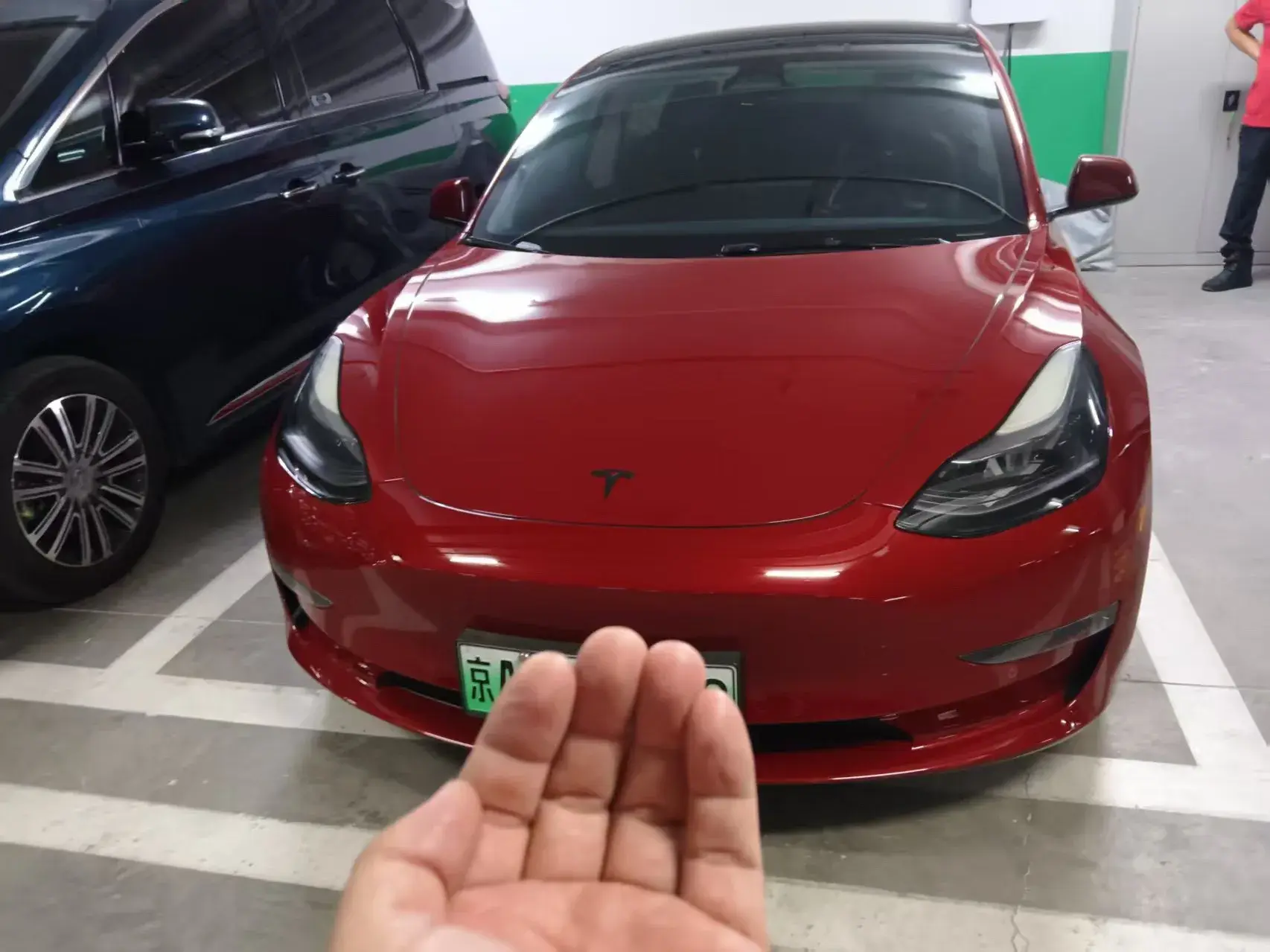 2022 TESLA MODEL thumbnail 4