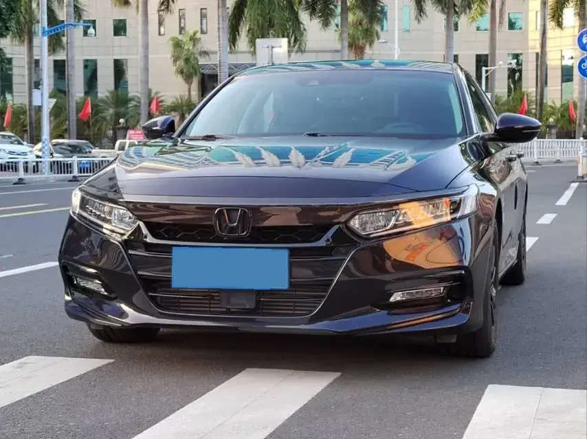 2021 Honda Accord 1.5T 194HP L4 CVT