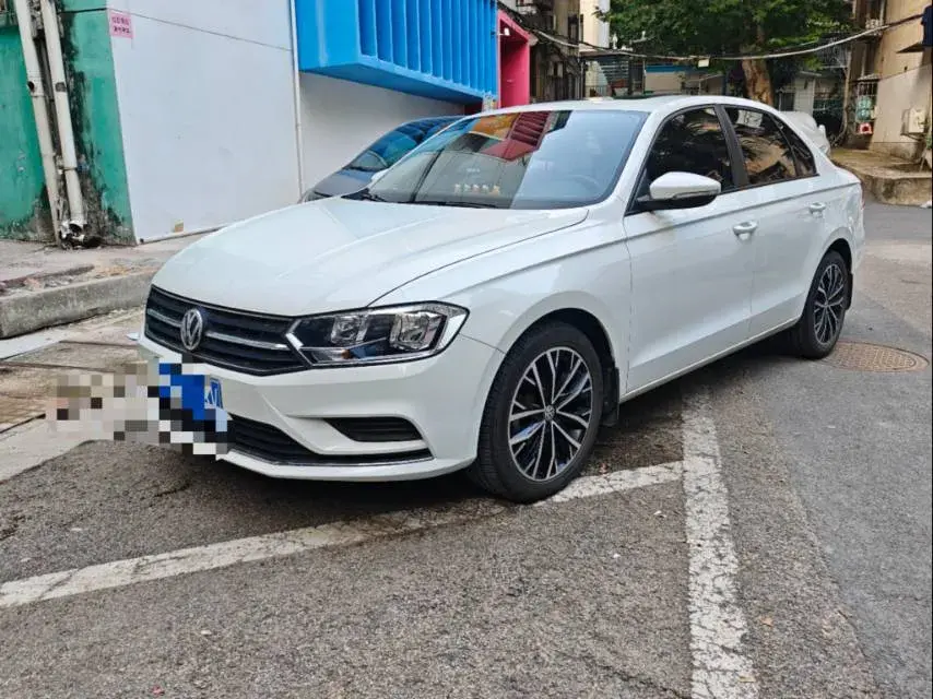 2019 VOLKSWAGEN BORA view 1