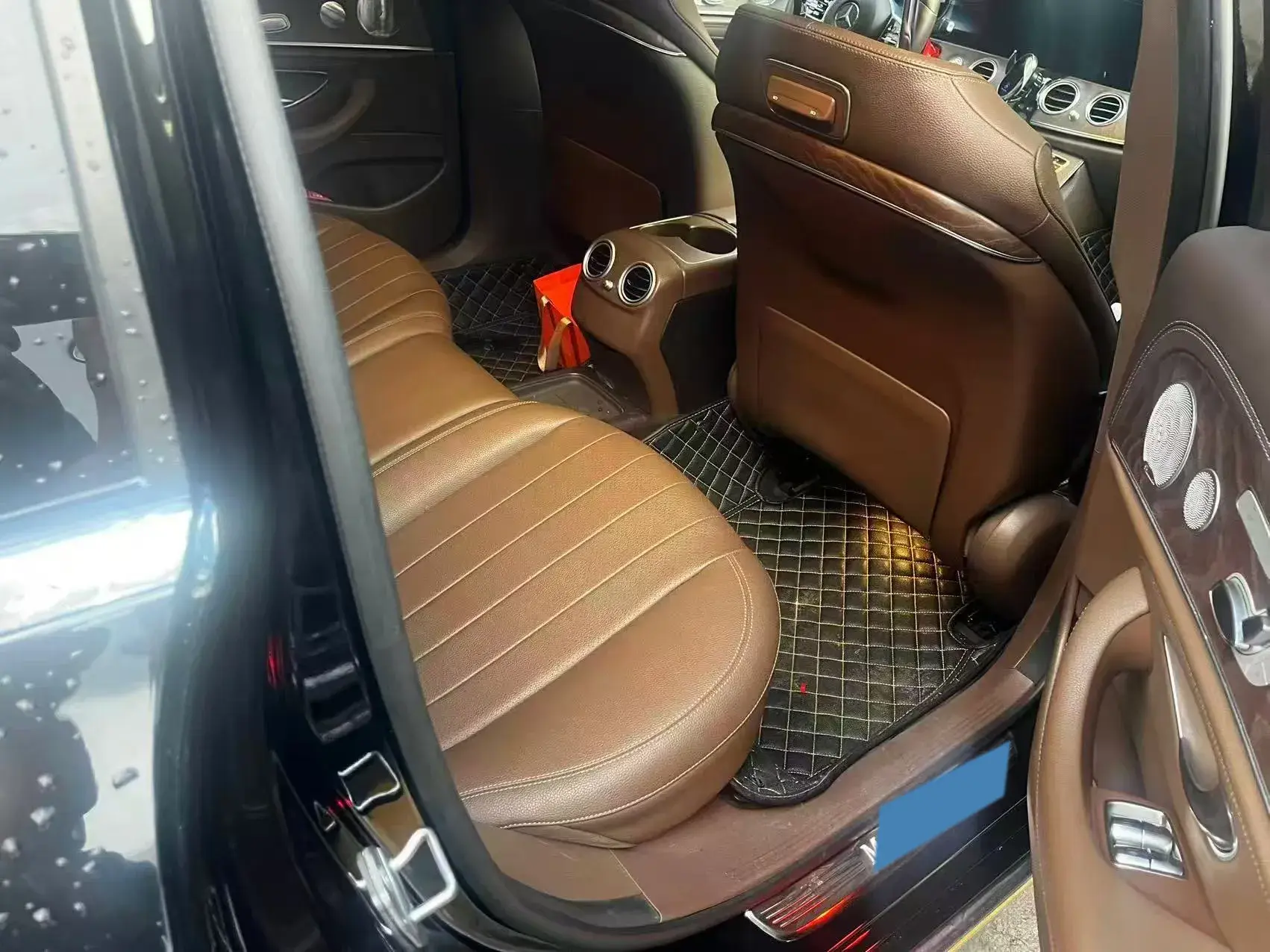 2020 MERCEDES-BENZ E thumbnail 3