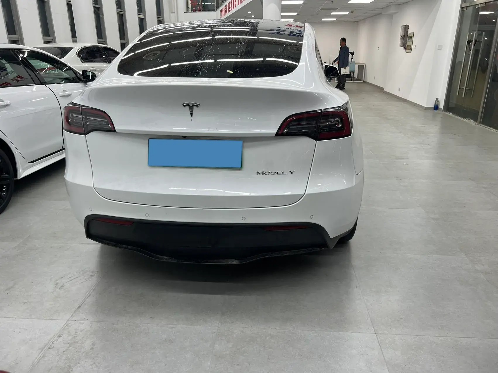 2021 TESLA MODEL thumbnail 4