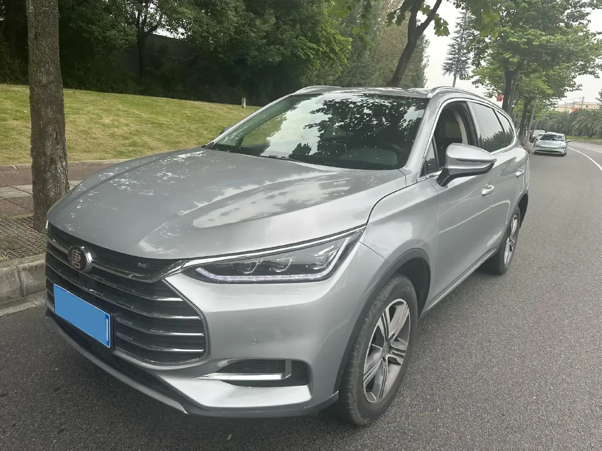 2018 BYD Tang 2.0T 205HP L4 6AT