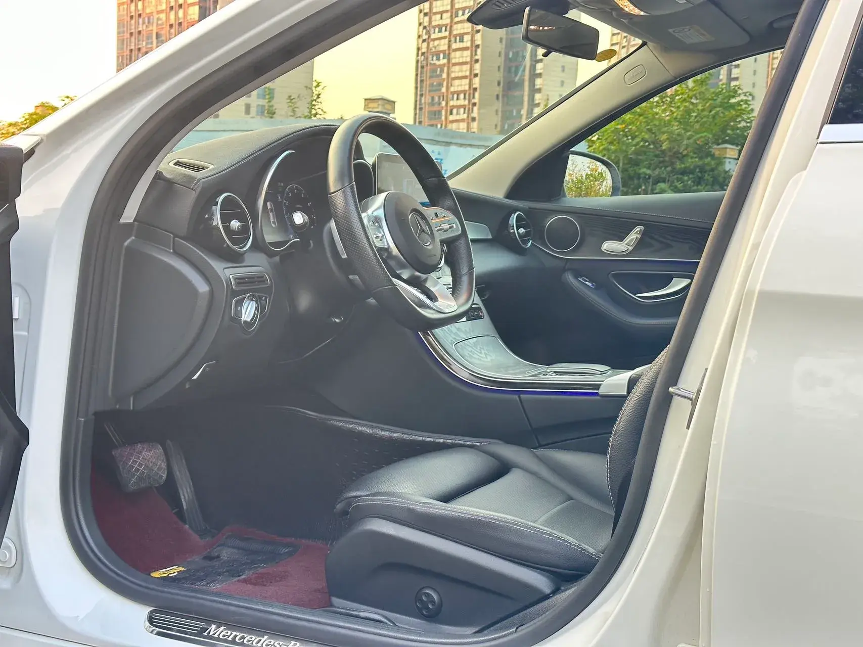 2021 MERCEDES-BENZ C thumbnail 4