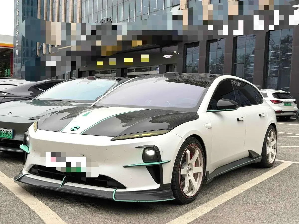 2024 NIO ET5T BEV 75KWH