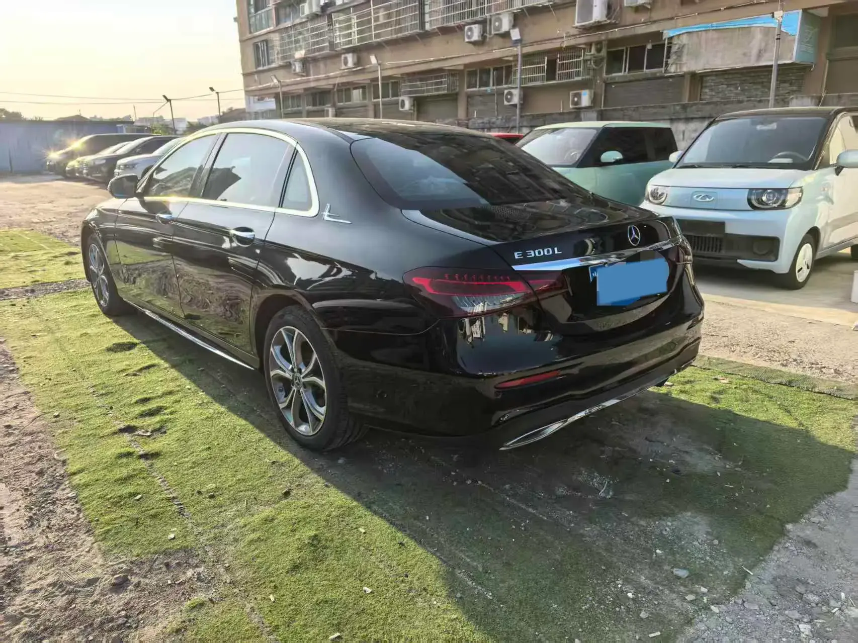 2022 MERCEDES-BENZ E thumbnail 4