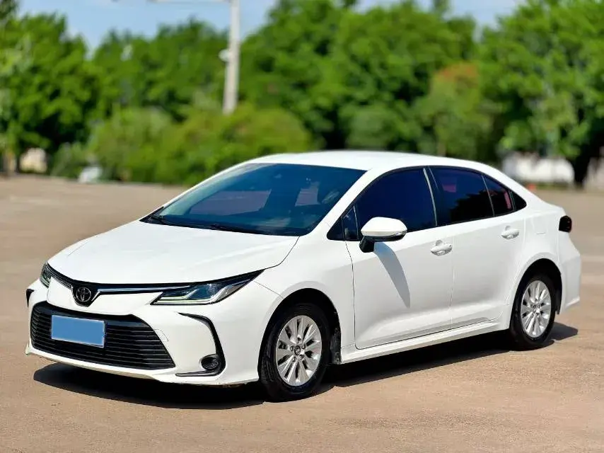2021 TOYOTA COROLLA view 1
