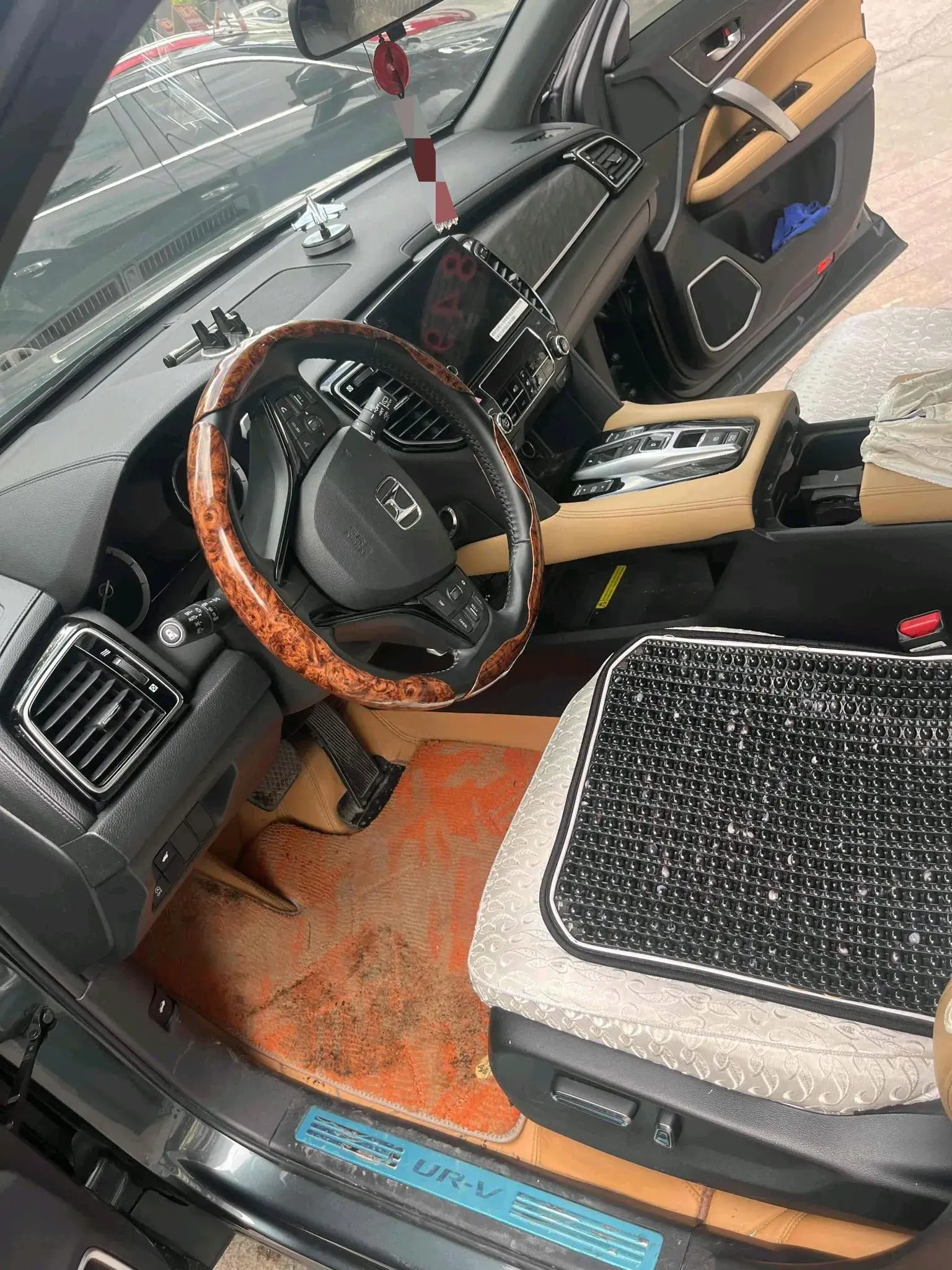 2020 HONDA UR-V thumbnail 4