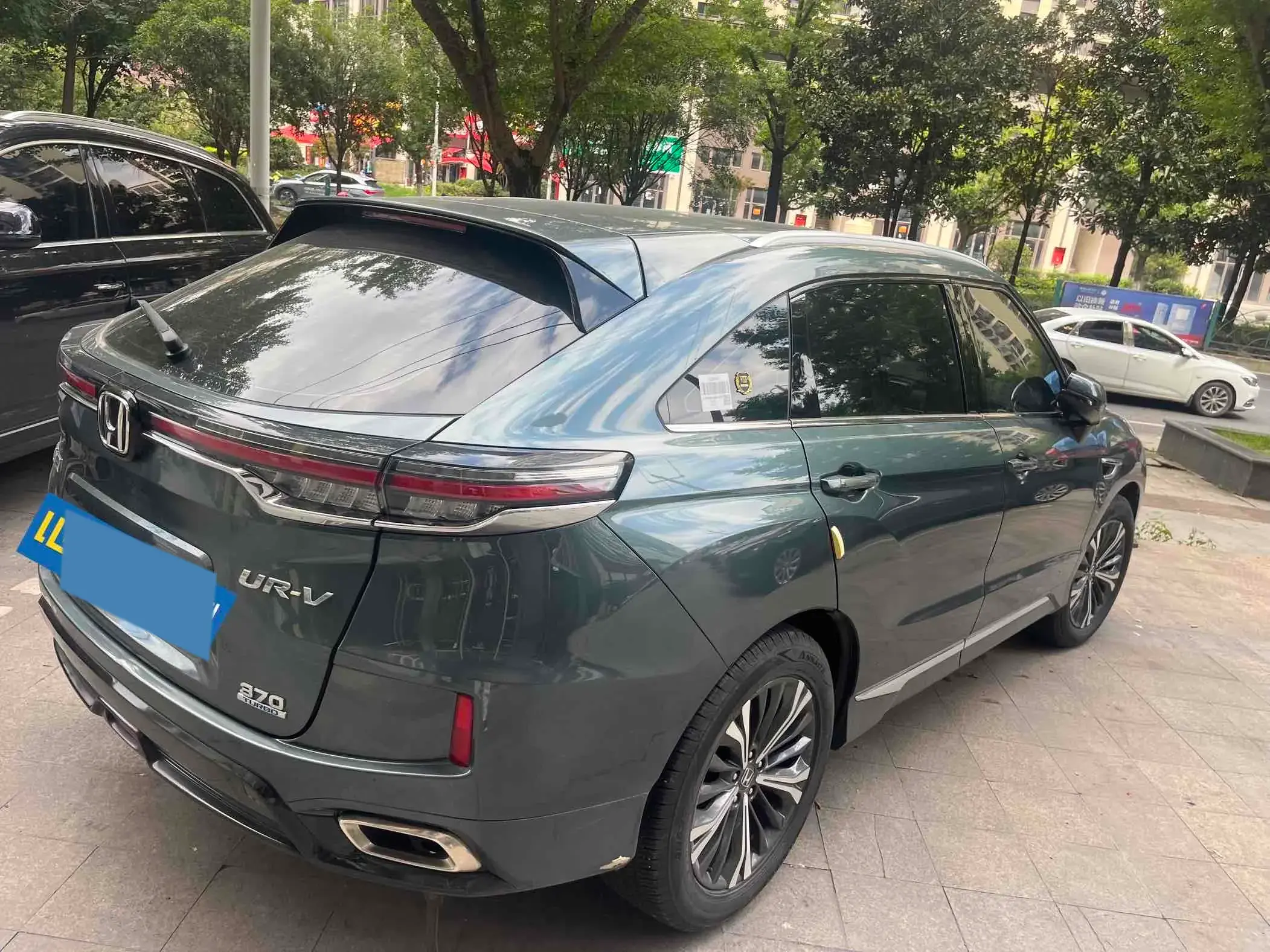 2020 HONDA UR-V thumbnail 3