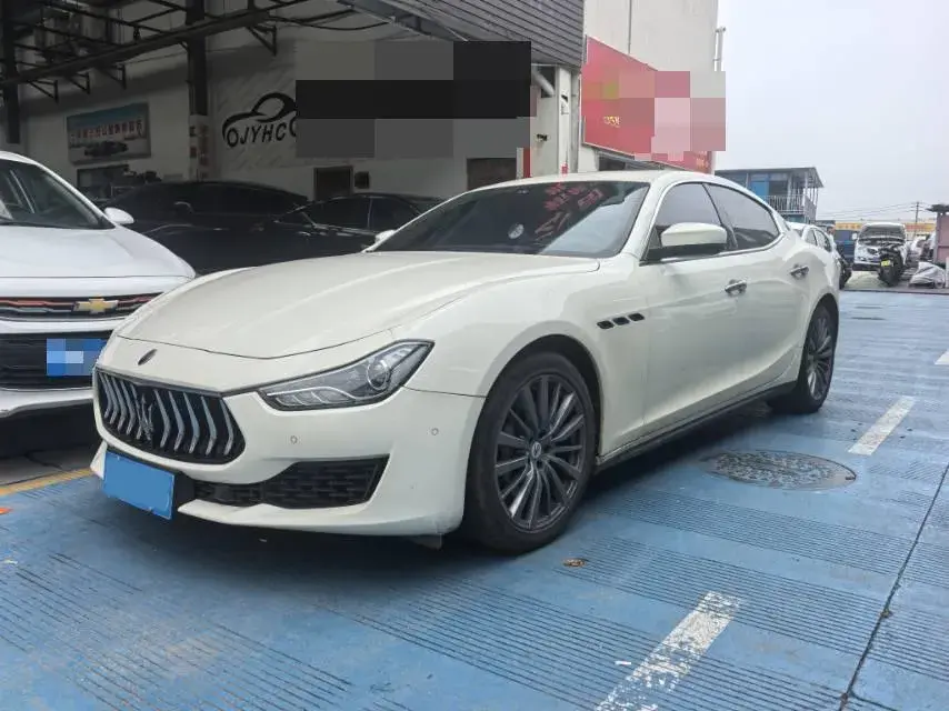 2021 MASERATI GHIBLI view 1