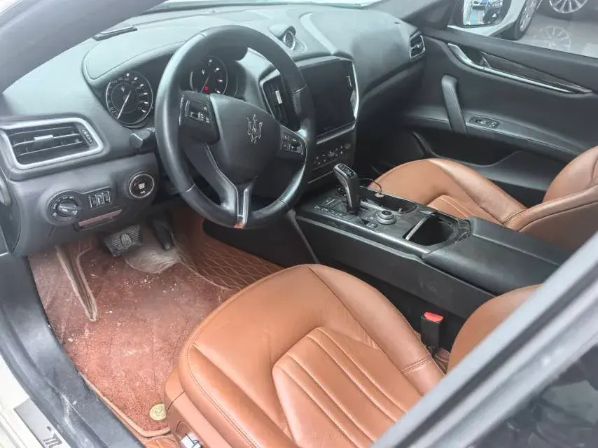 2021 MASERATI GHIBLI thumbnail 3