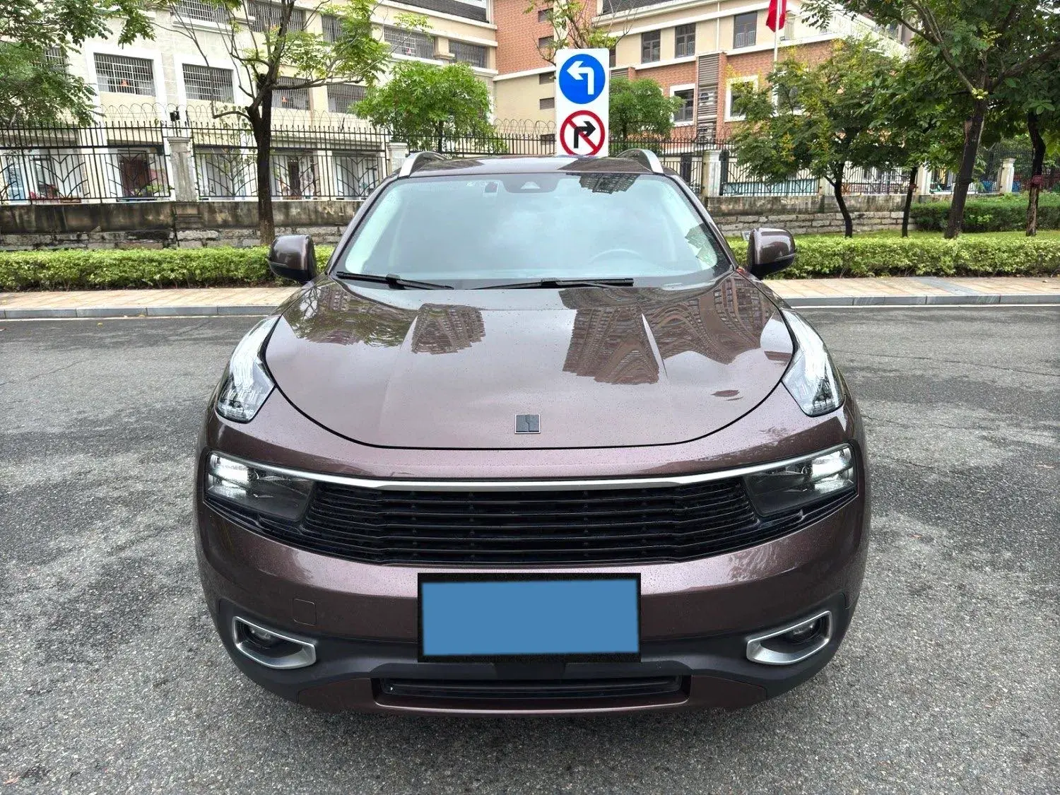 2018 LYNK&CO 01 thumbnail 2