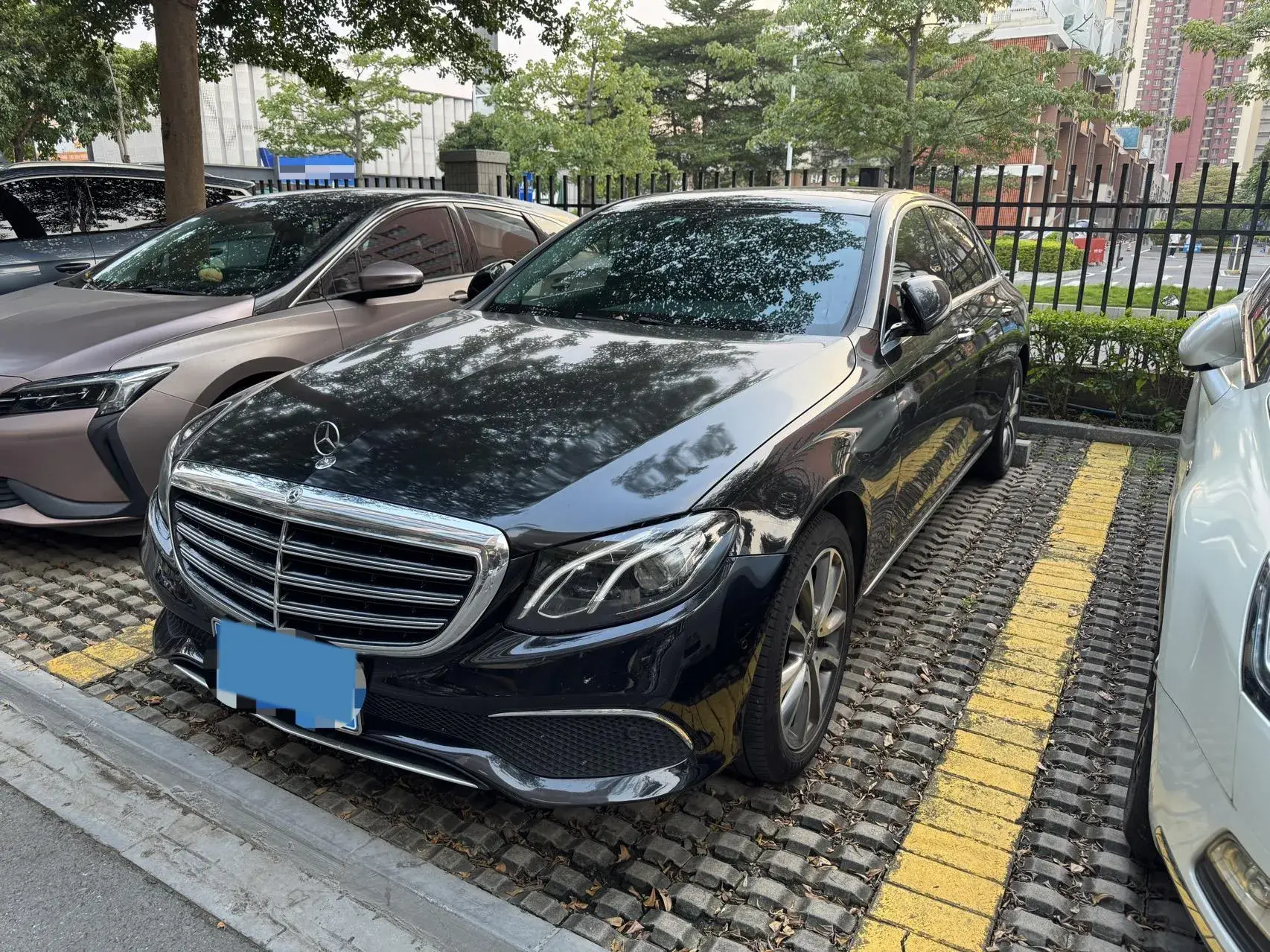 2020 MERCEDES-BENZ E view 1