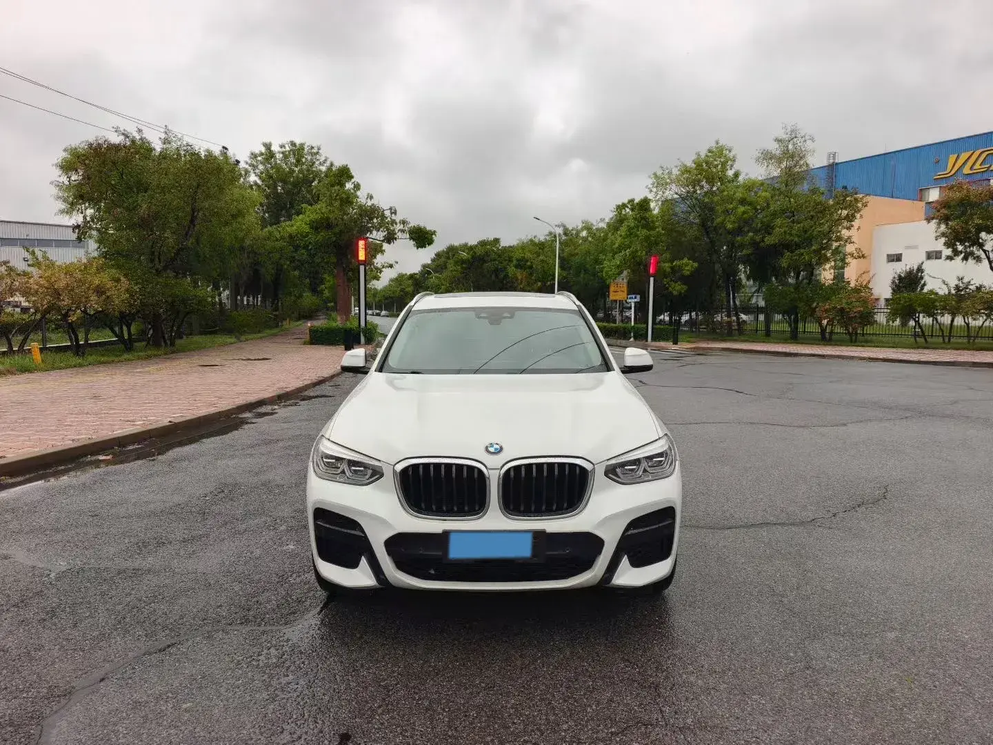 2021 BMW X3 thumbnail 2
