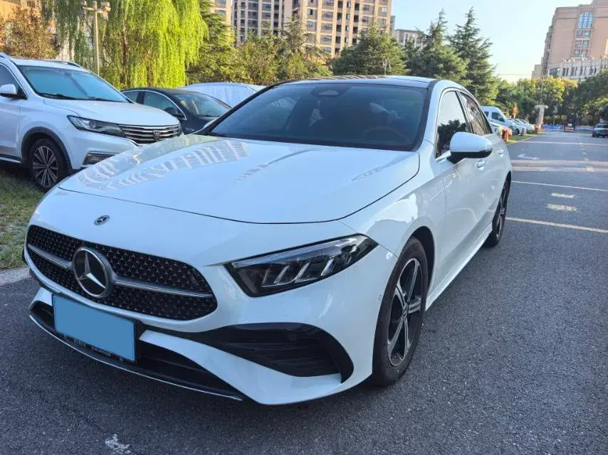 2023 Mercedes-Benz A Class 1.3T 163HP L4 7DCT