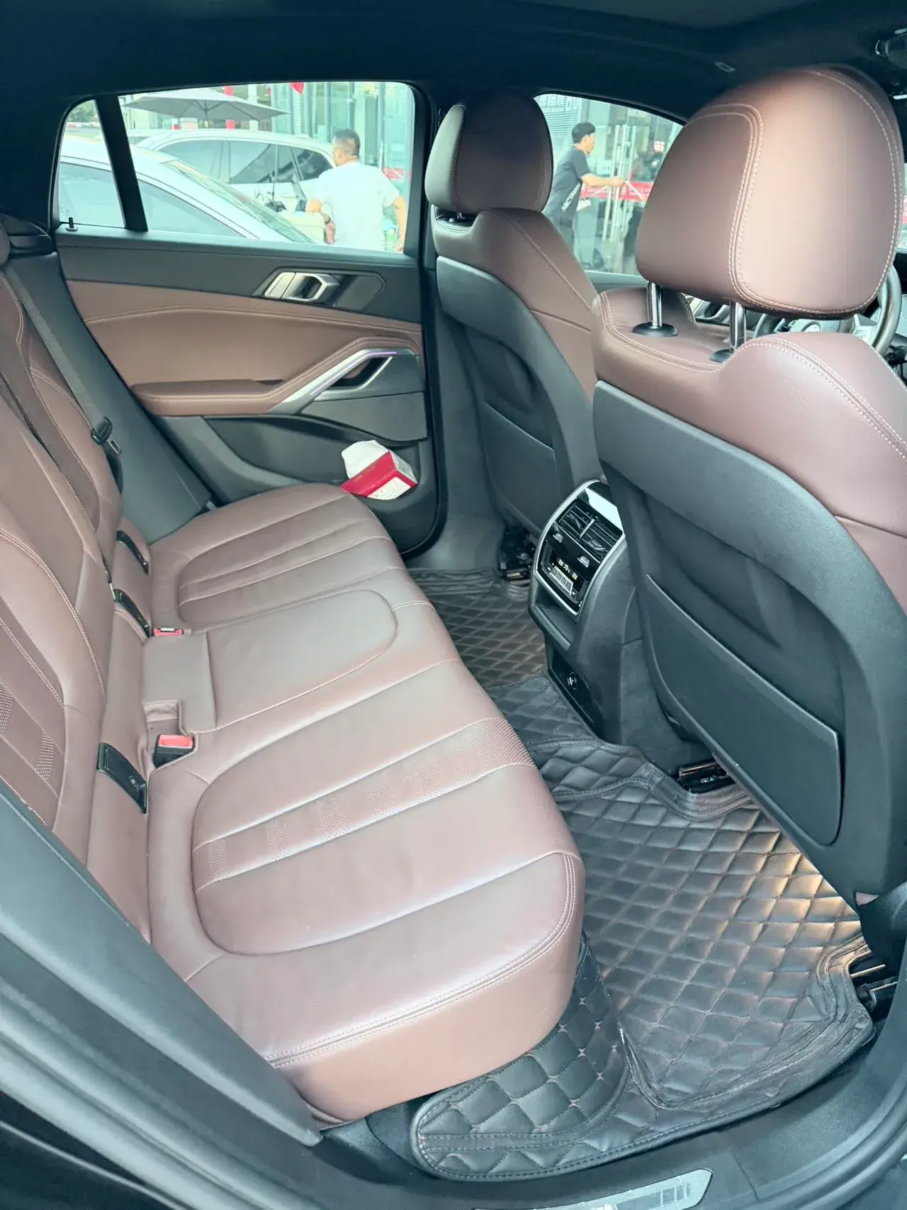 2020 BMW X6 thumbnail 3