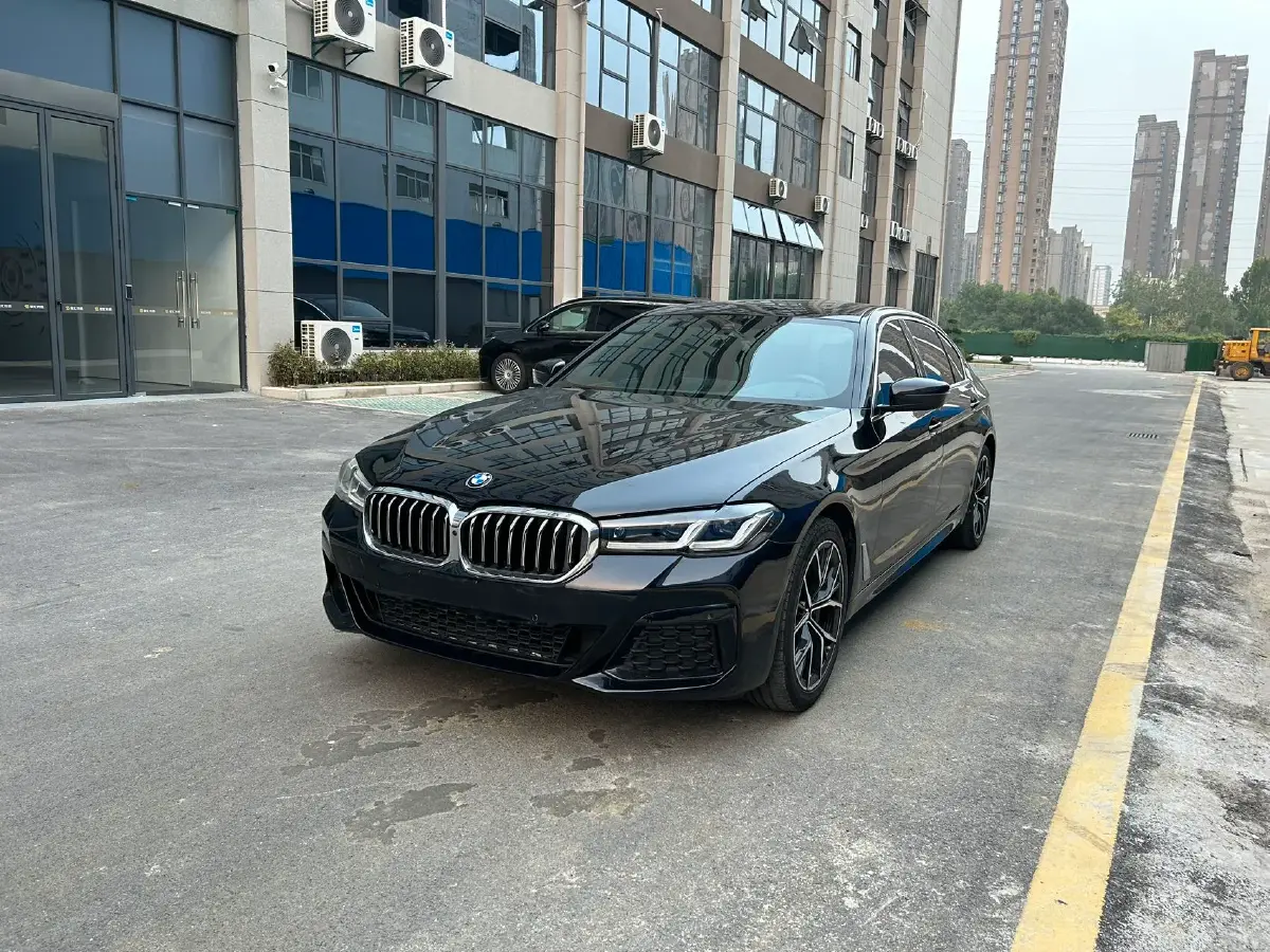 2021 BMW 5 Series 2.0T 252HP L4 8AT