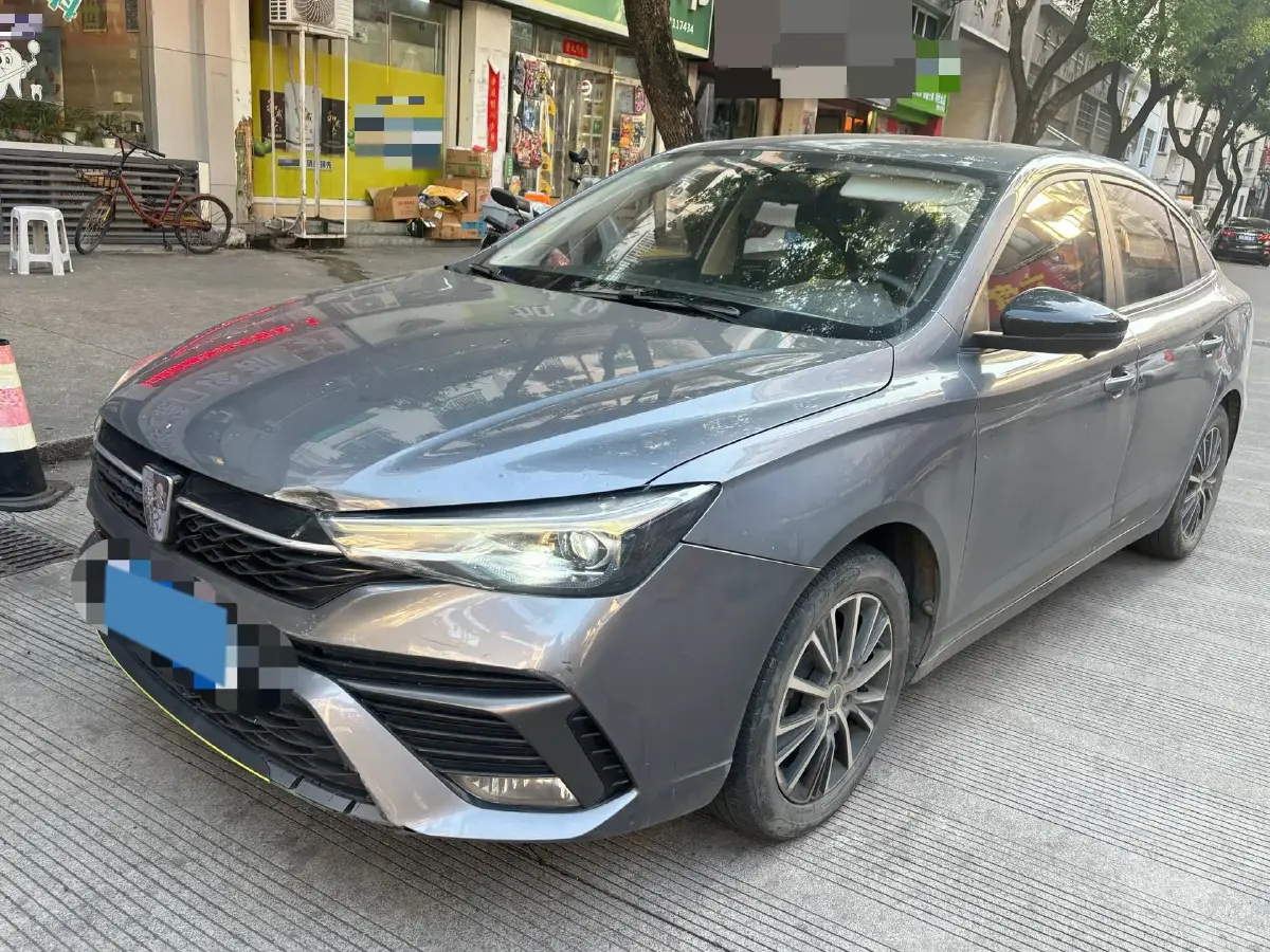 2021 Roewe i5 1.5L 120HP L4 CVT