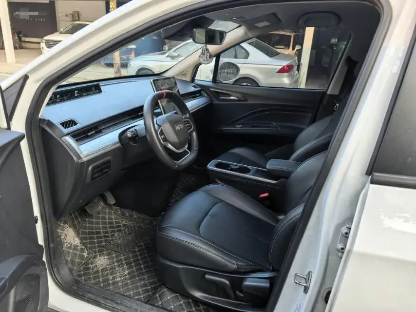 2022 NETA U thumbnail 2