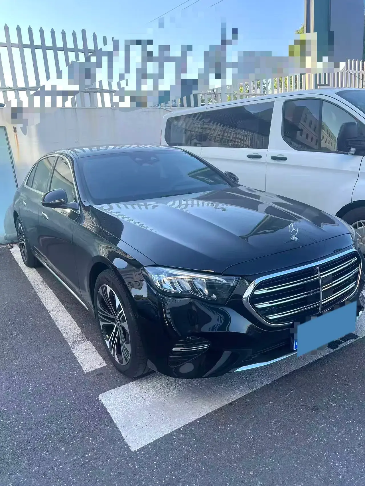 2025 MERCEDES-BENZ E thumbnail 2