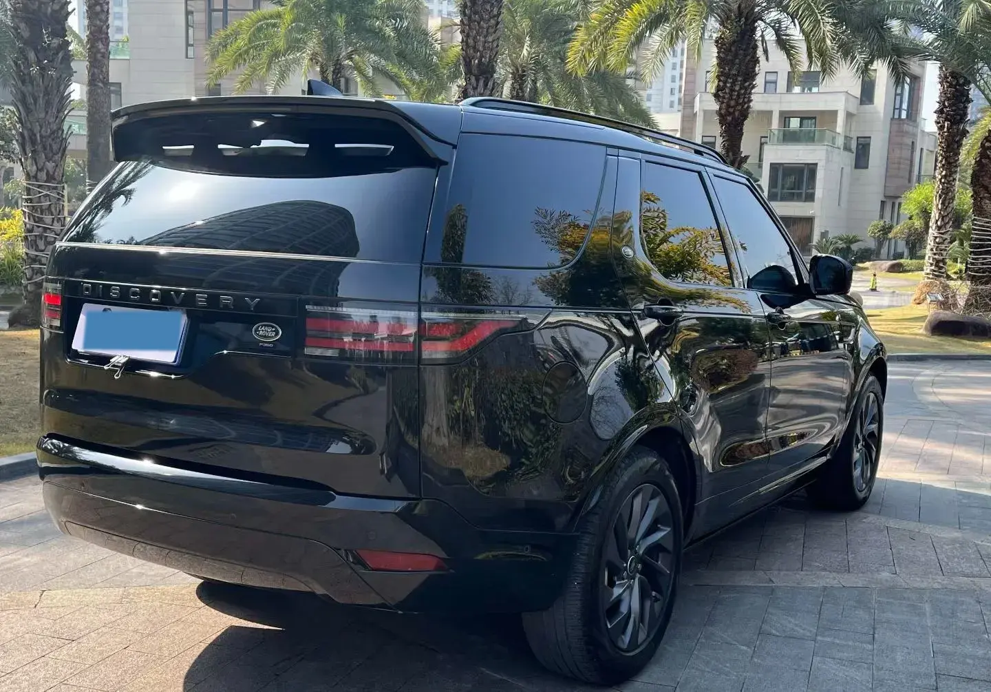 2021 LAND ROVER thumbnail 2