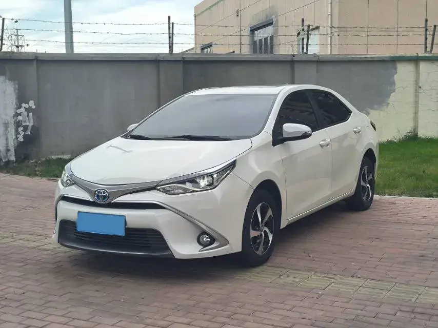2017 TOYOTA LEVIN view 1