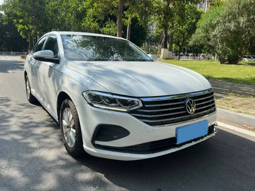 2023 VOLKSWAGEN LAVIDA thumbnail 3