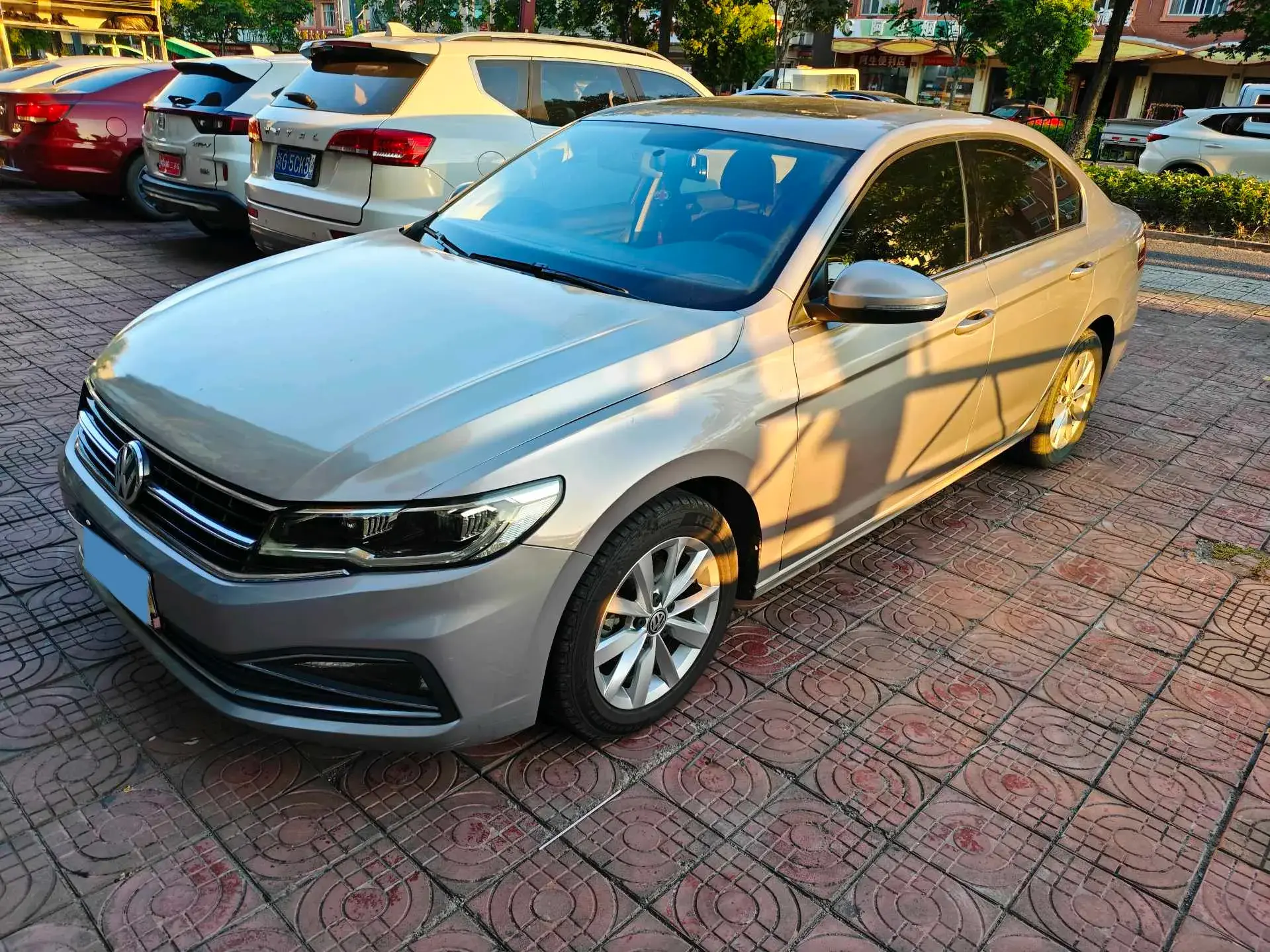 2020 VOLKSWAGEN BORA view 1