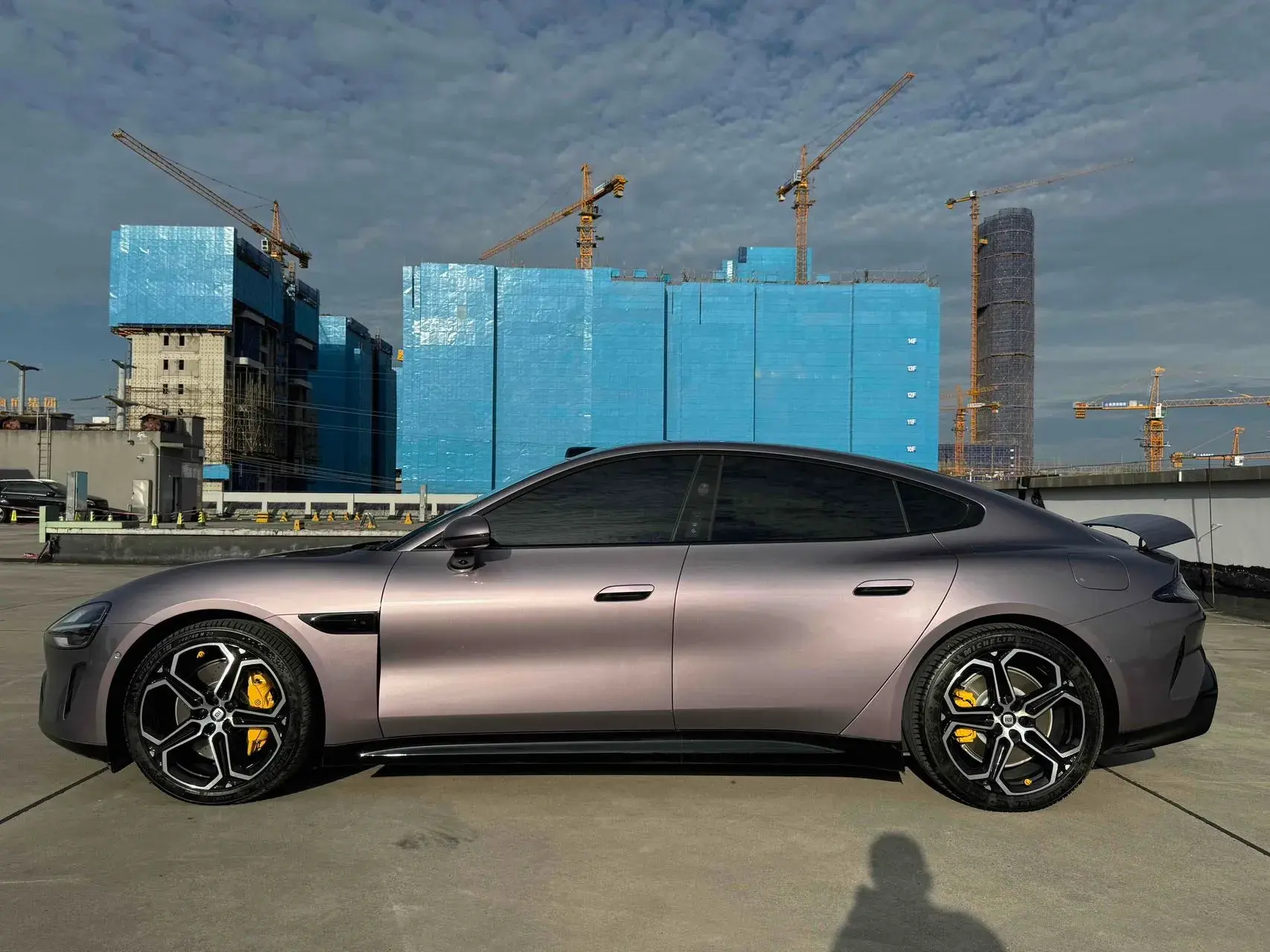 2024 MI SU7 thumbnail 2