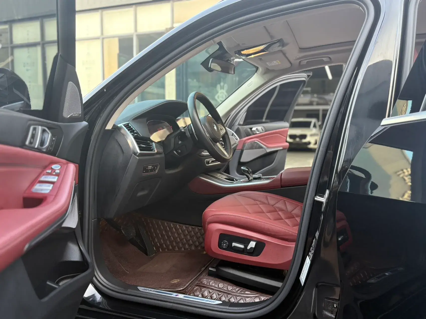 2022 BMW X5 thumbnail 4