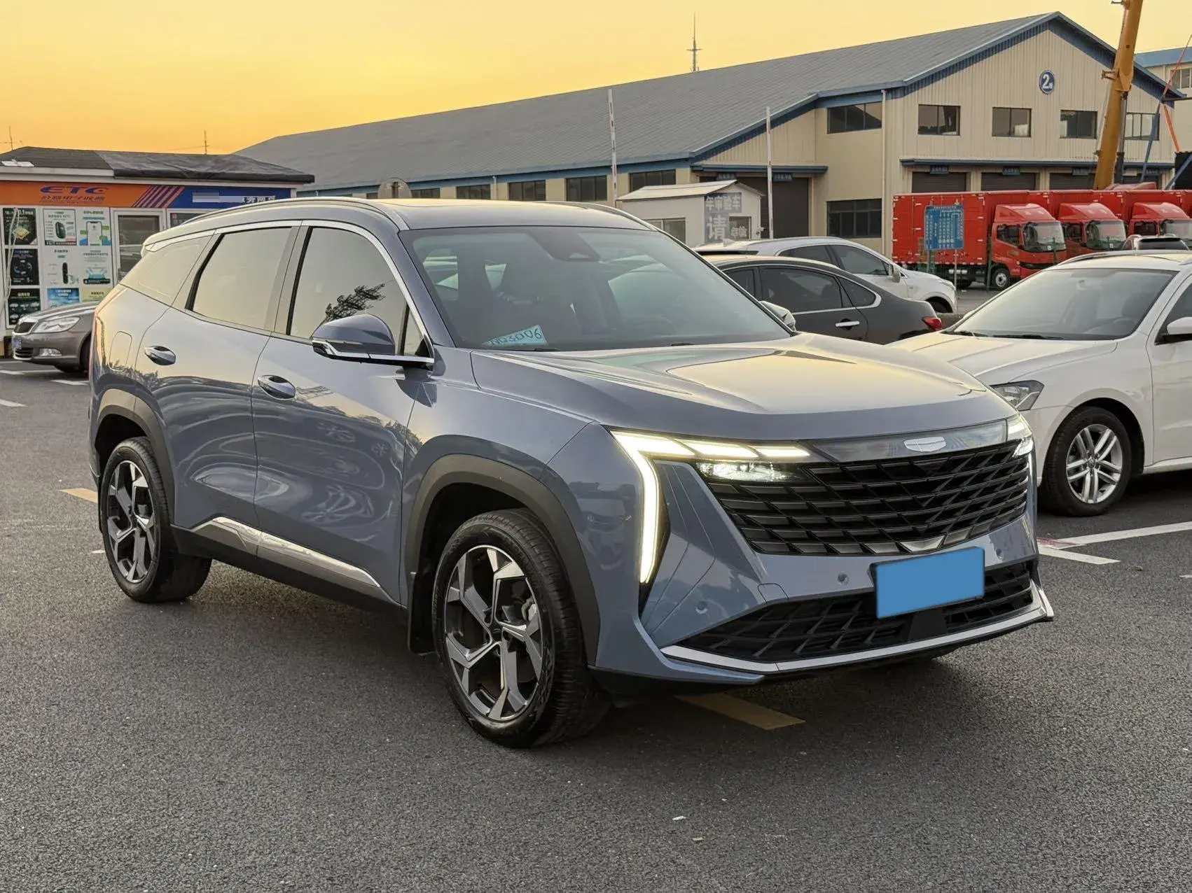 2023 GEELY STARRAY thumbnail 3