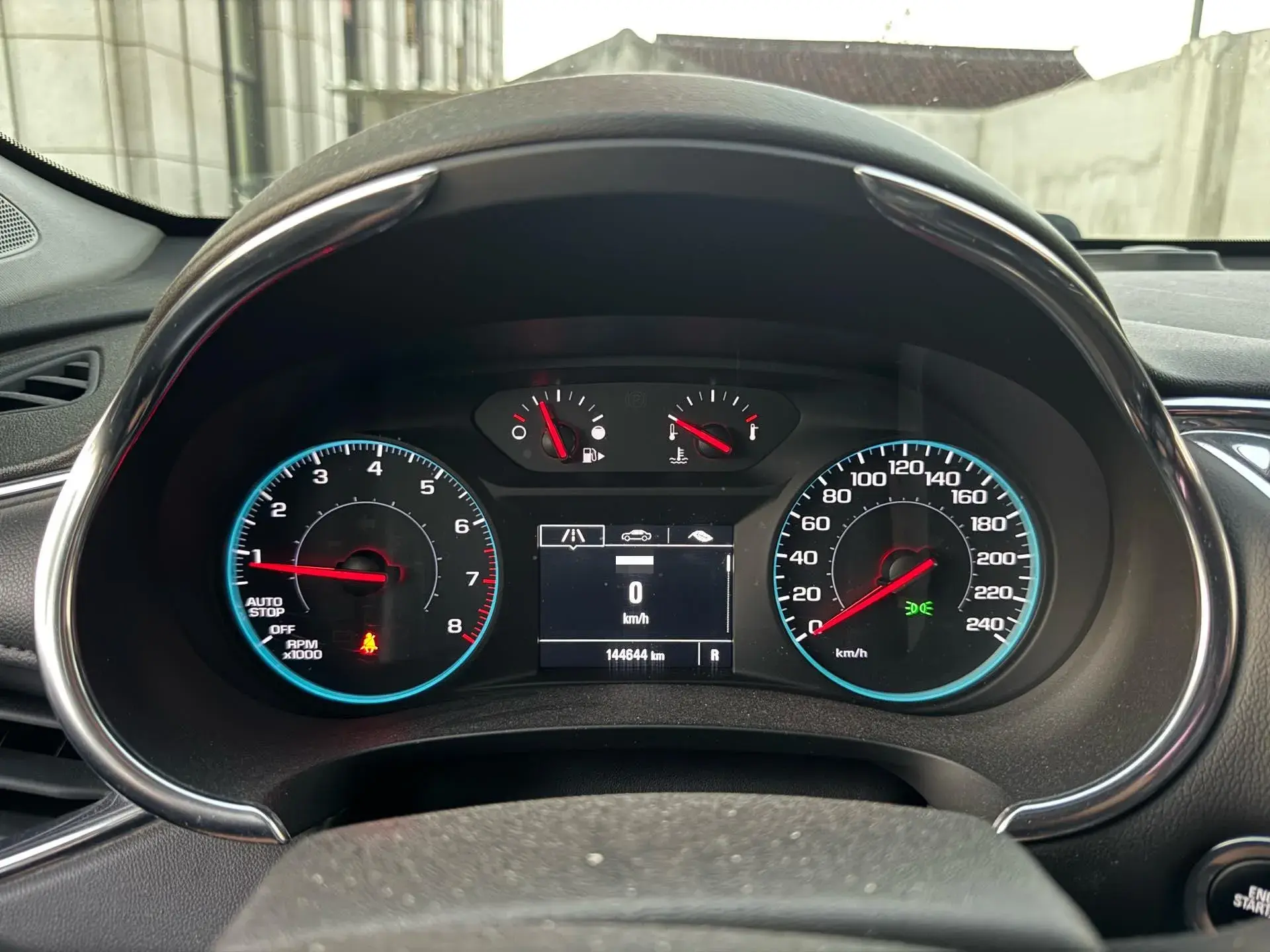 2018 CHEVROLET MALIBU thumbnail 4