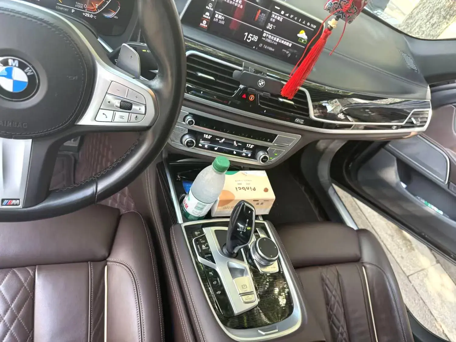 2019 BMW 7 thumbnail 4