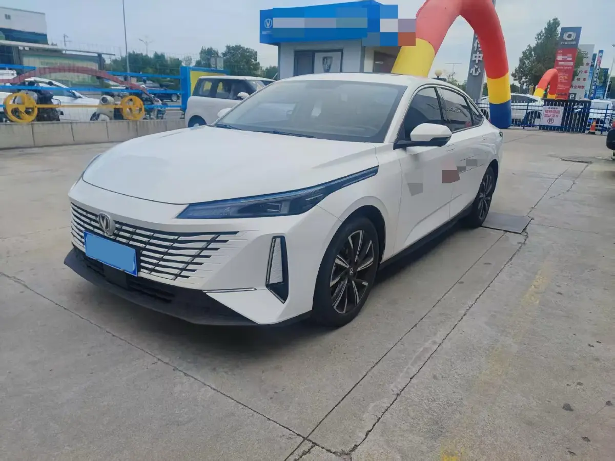 2024 ChangAn Eado 1.5T 170HP L4 7DCT