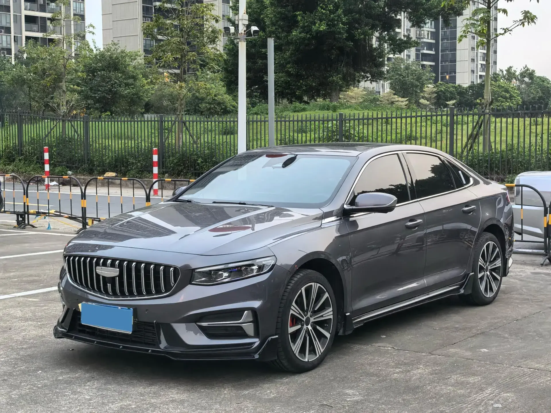 2025 GEELY PREFACE view 1