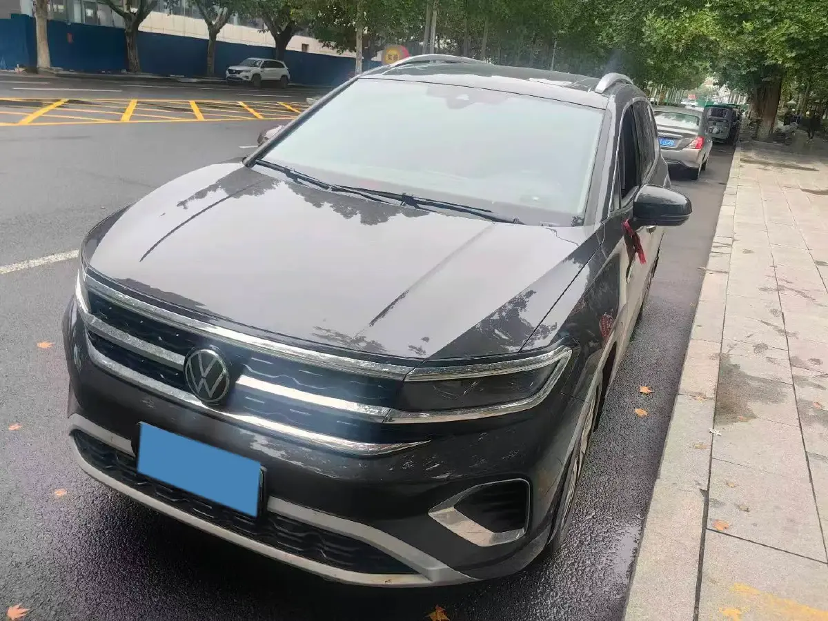 2021 Volkswagen Talagon 2.0T 220HP L4 7DCT