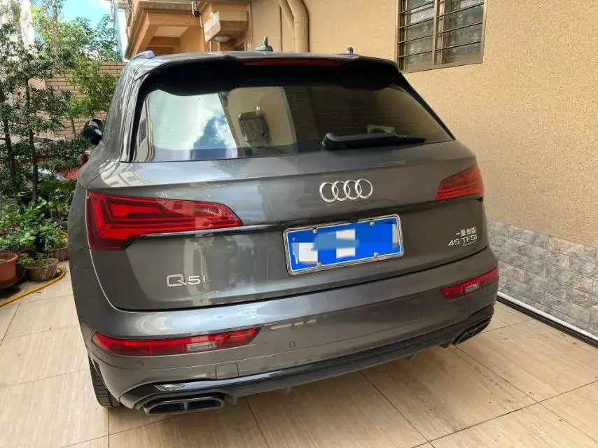 2022 AUDI Q5L thumbnail 3