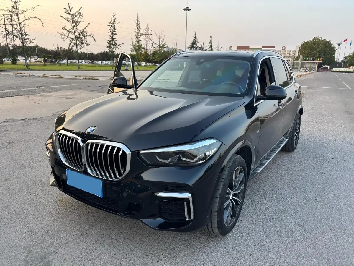 2022 BMW X5 2.0T 245HP L4 8AT