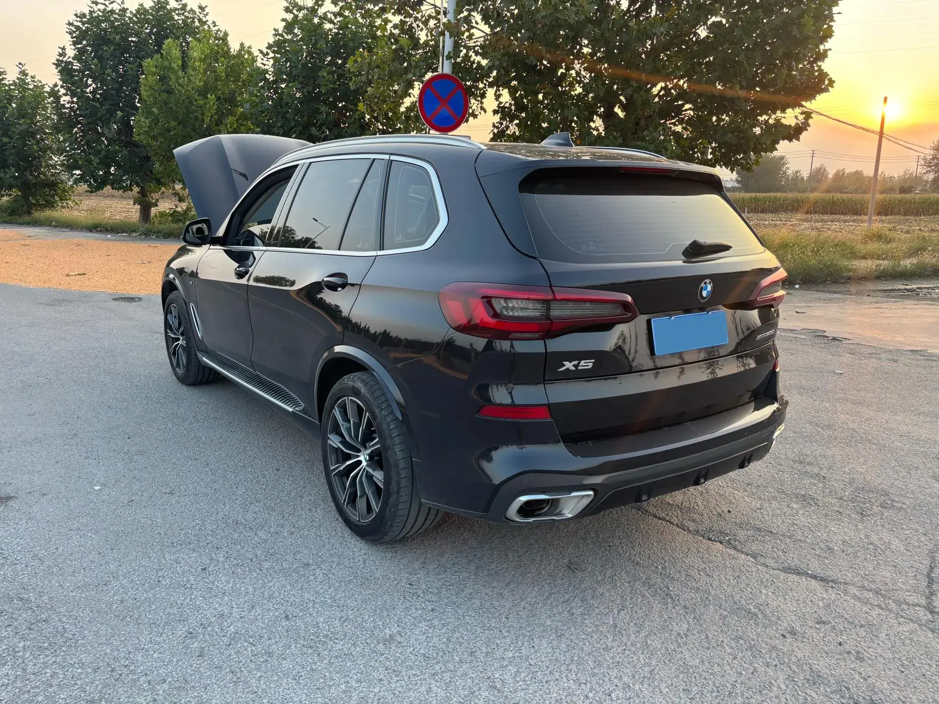 2022 BMW X5 thumbnail 3