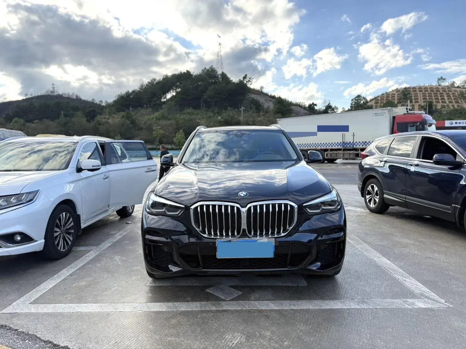 2022 BMW X5 thumbnail 2