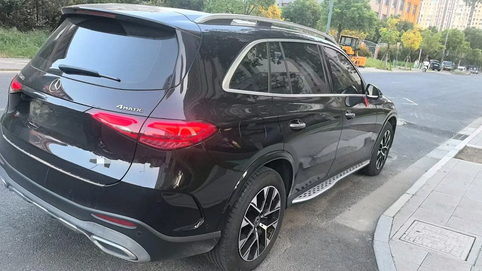 2023 MERCEDES-BENZ GLC thumbnail 4