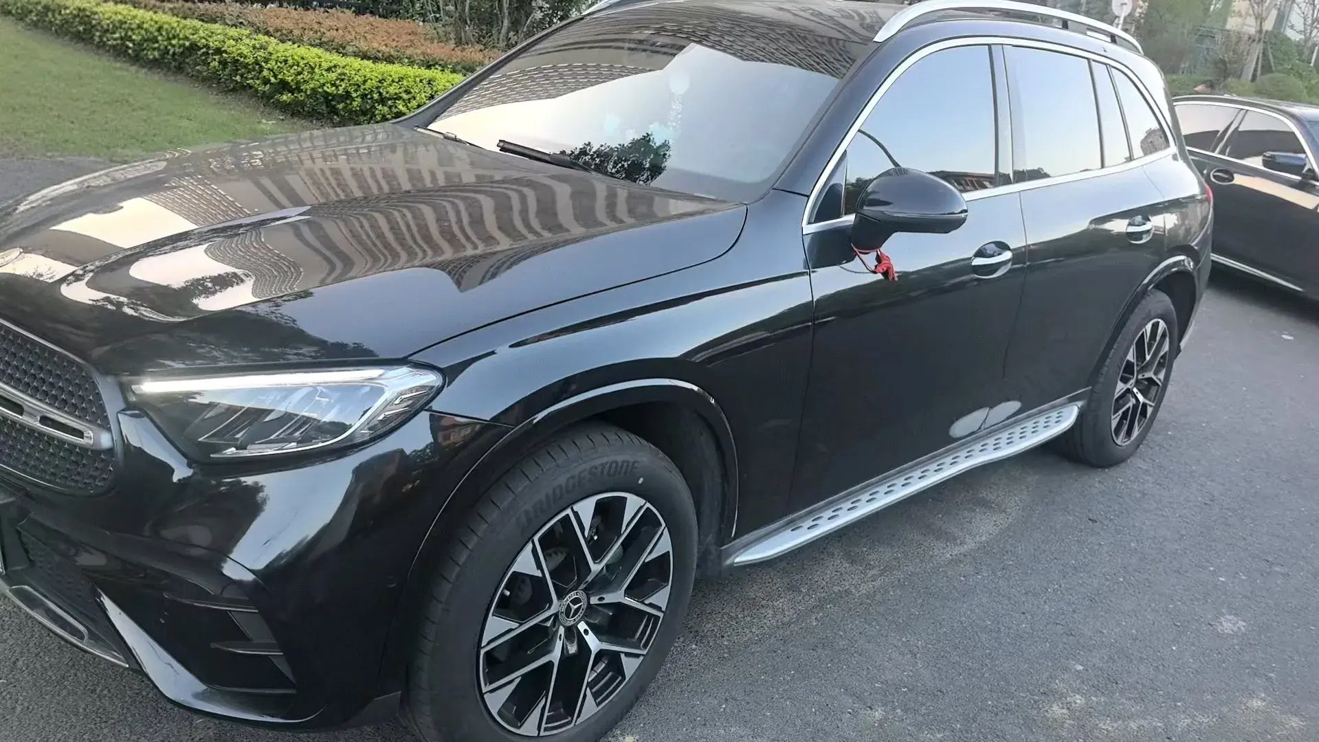 2023 MERCEDES-BENZ GLC view 1