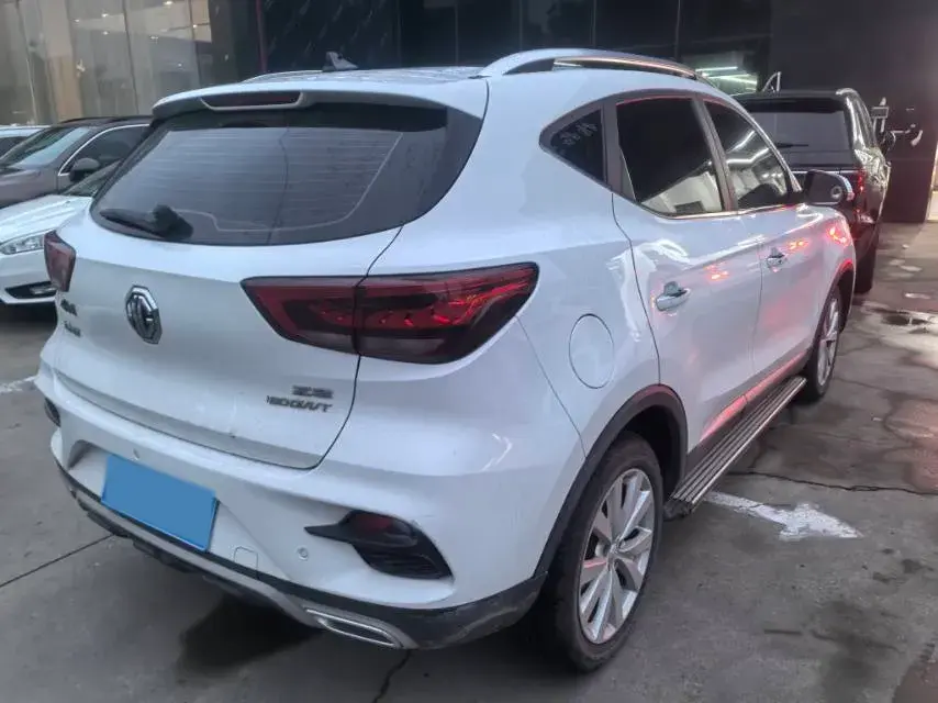 2020 MG ZS thumbnail 3