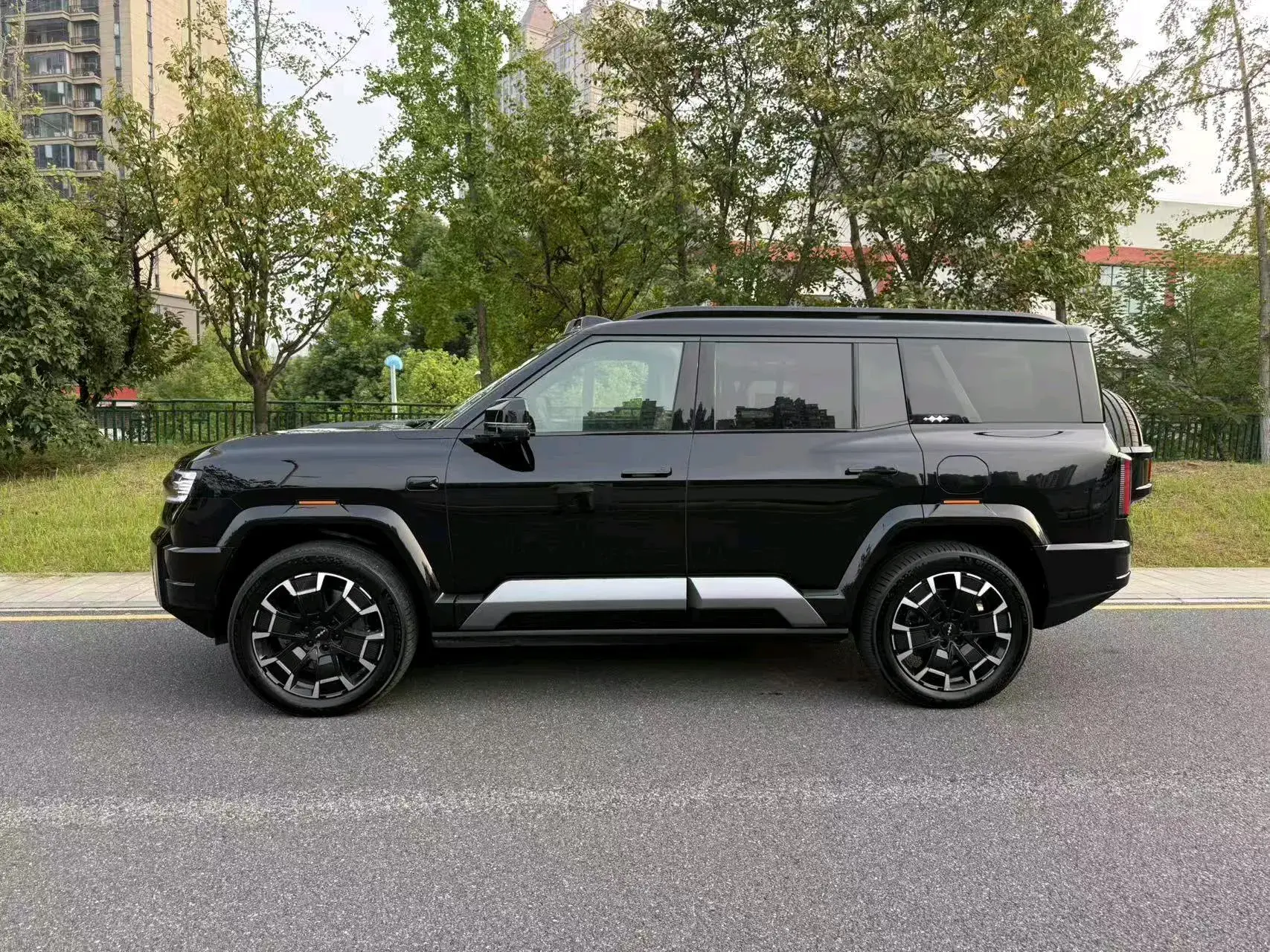 2025 FANGCHENGBAO BAO thumbnail 3