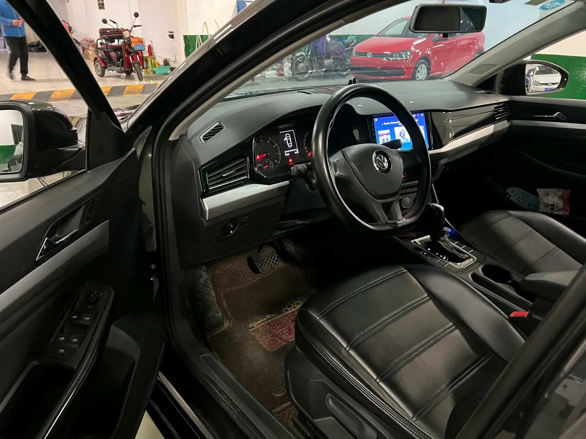 2020 VOLKSWAGEN BORA thumbnail 4