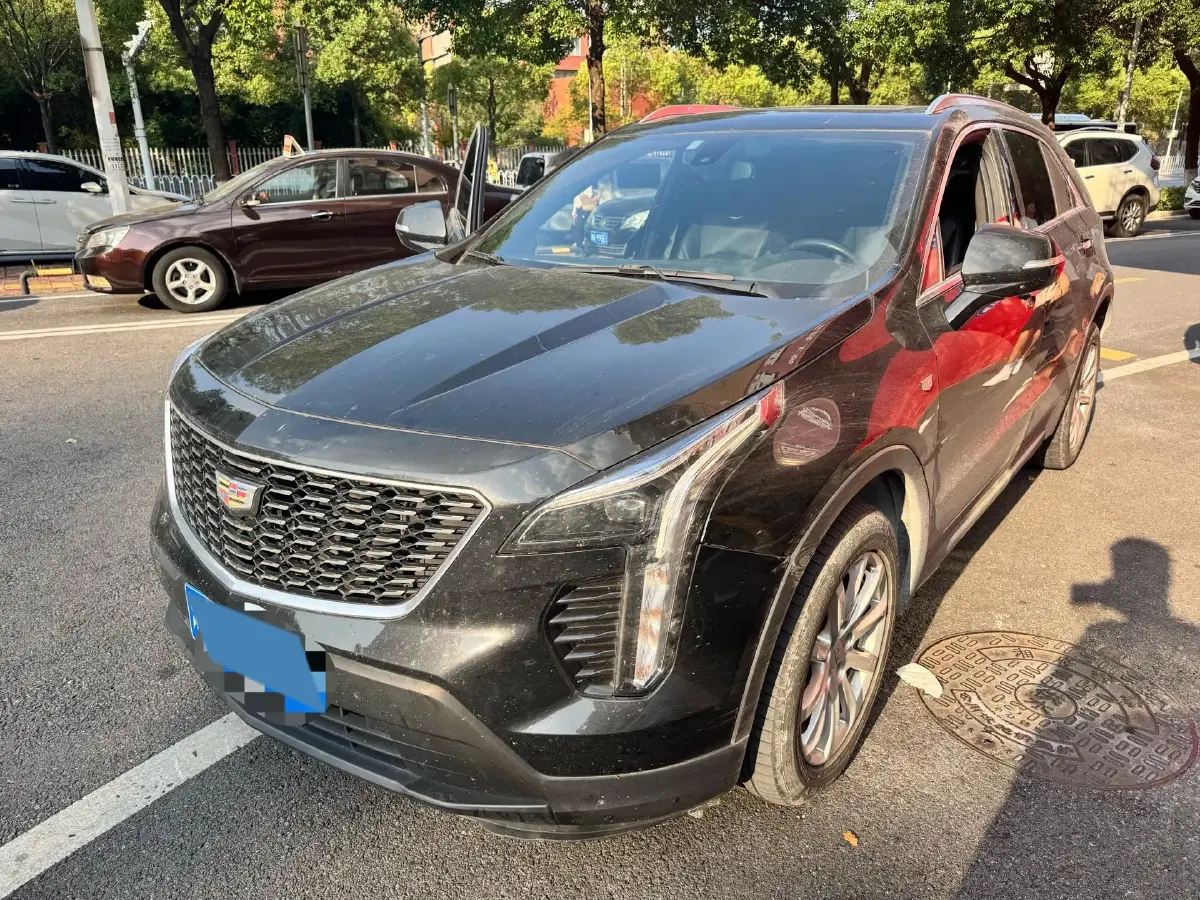 2021 Cadillac XT4 2.0T 237HP L4 9AT
