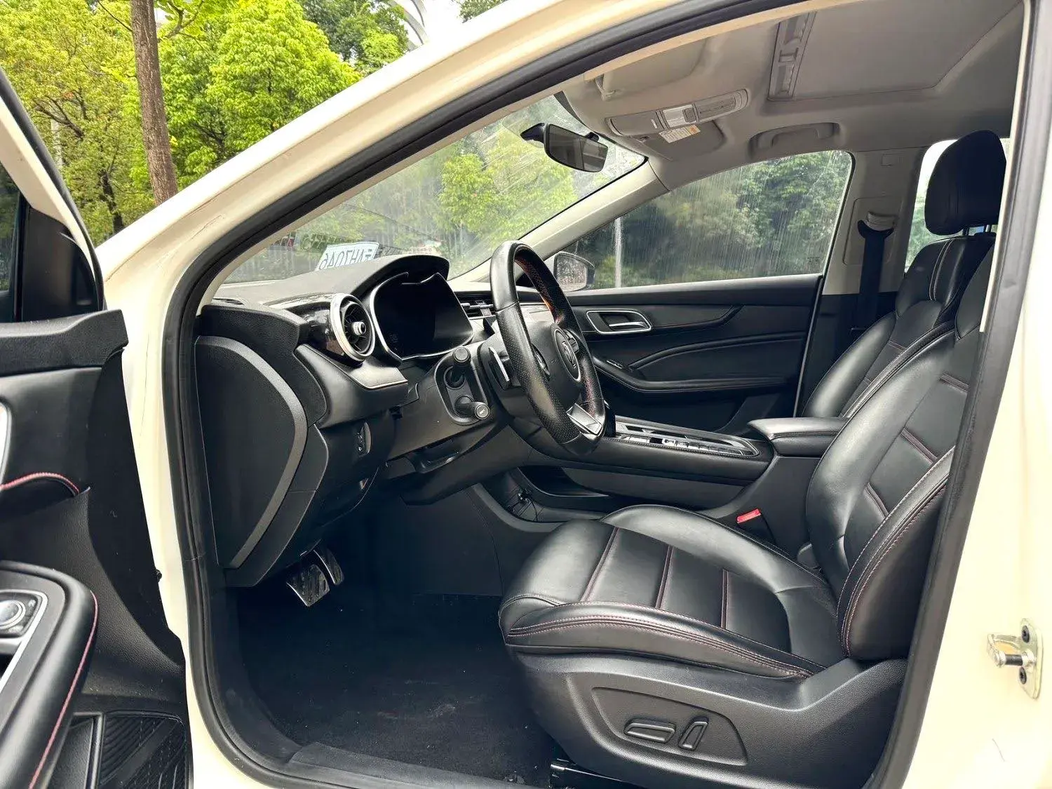 2020 MG MG6 thumbnail 4