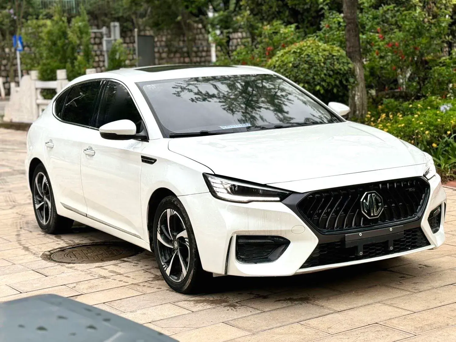 2020 MG MG6 thumbnail 3