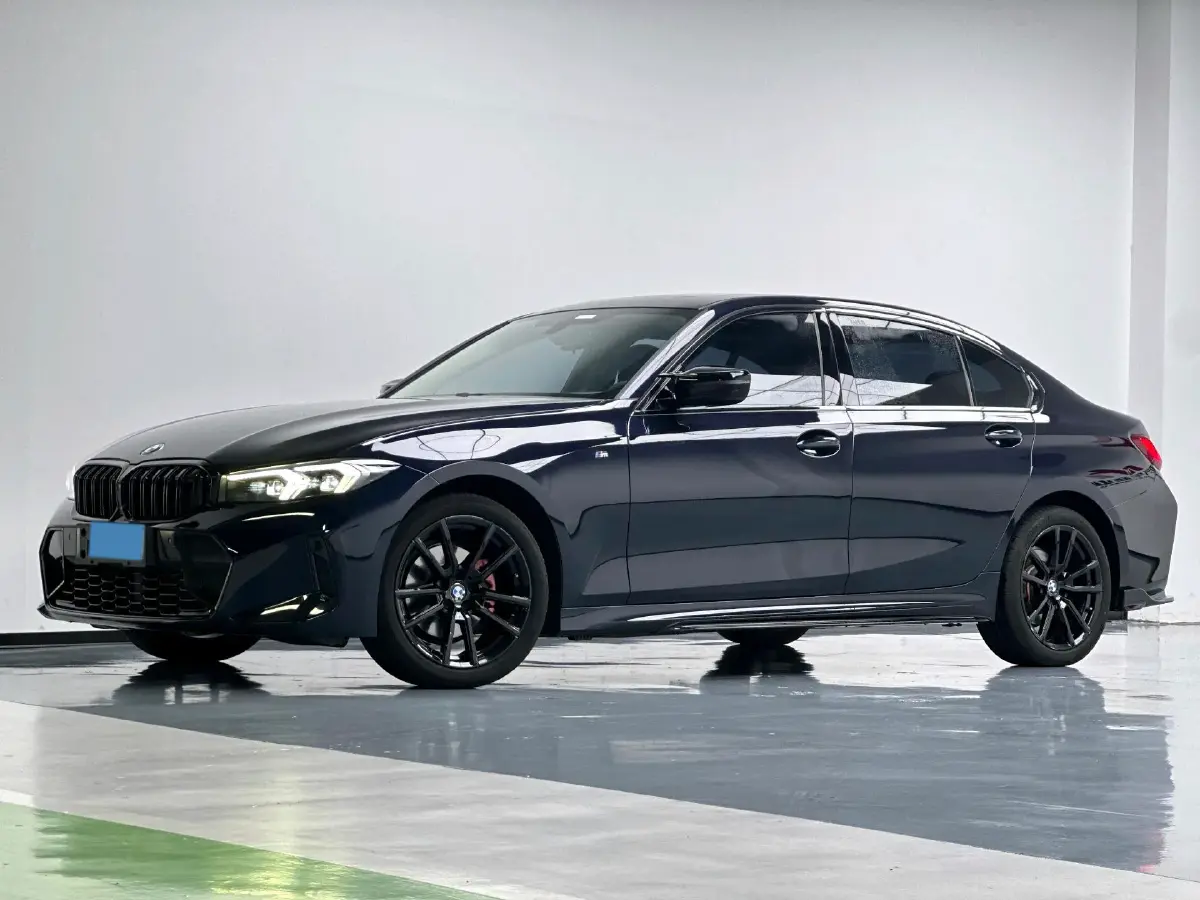2023 BMW 3 Series 2.0T 156HP L4 8AT
